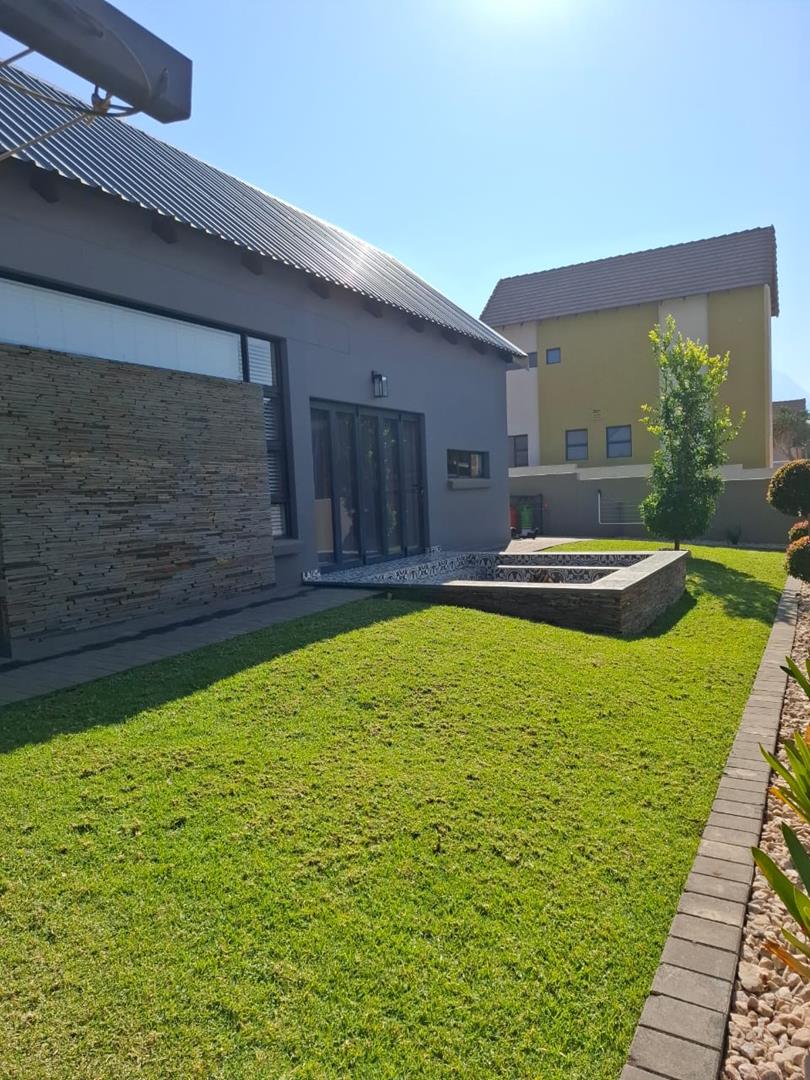 4 Bedroom Property for Sale in Leloko North West